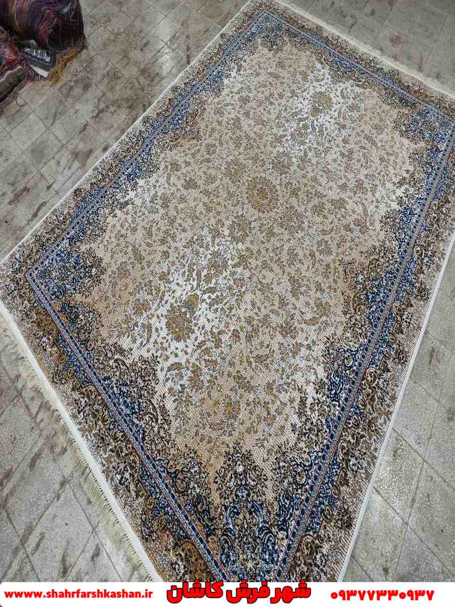 فرش کرم طلایی طرح وینتیج طرح دایانا