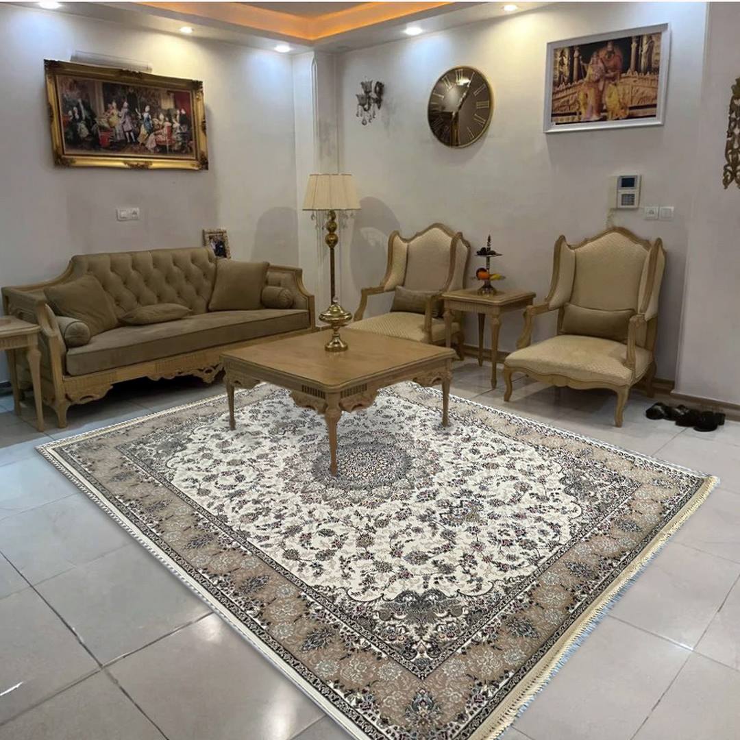 فرش کرمی دستباف 1200 شانه طرح پرتو